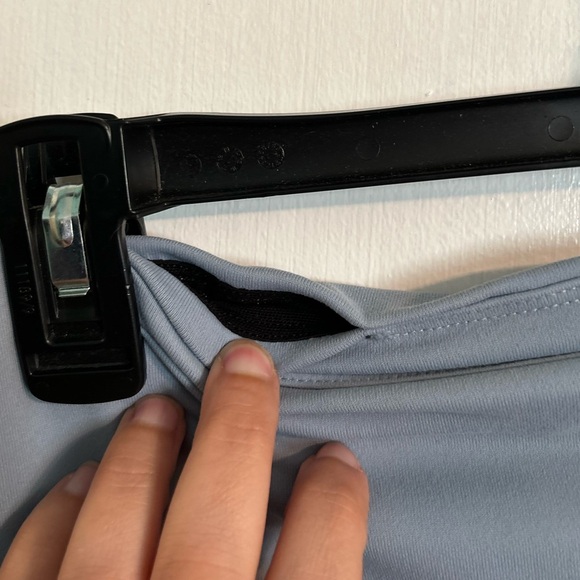 Victoria’s Secret Knockout Leggings, Light Blue, Women’s L - Picture 3 of 9